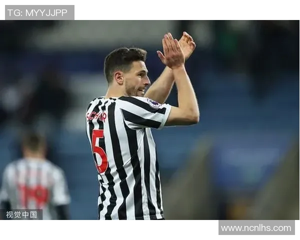 英超足球传奇舍尔的辉煌职业生涯与成就回顾