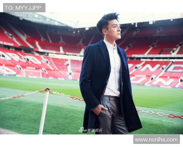 足球明星街头时尚穿搭解析展现个性魅力与运动风格的完美结合 足球明星街头时尚穿搭解析展现个性魅力与运动风格的完美结合